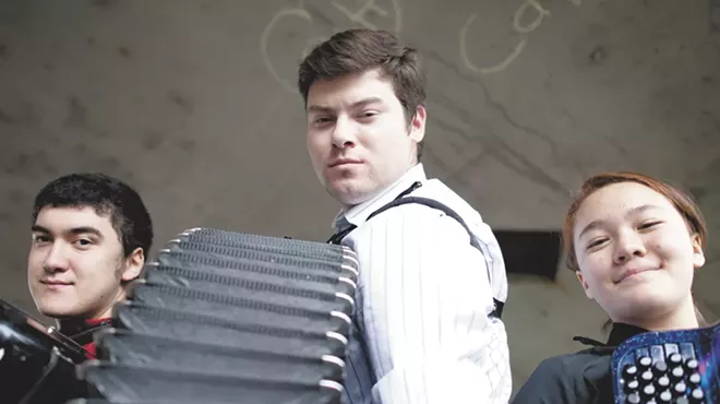 Image: Squeeze Box Power