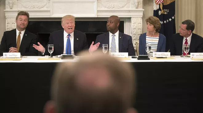 Image: Trump Defends Health Care Bill Over Lunch With GOP Senators