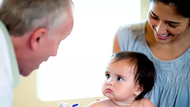 Image: Better vaccinations for babies, artificial intelligence, kids' smartphone use