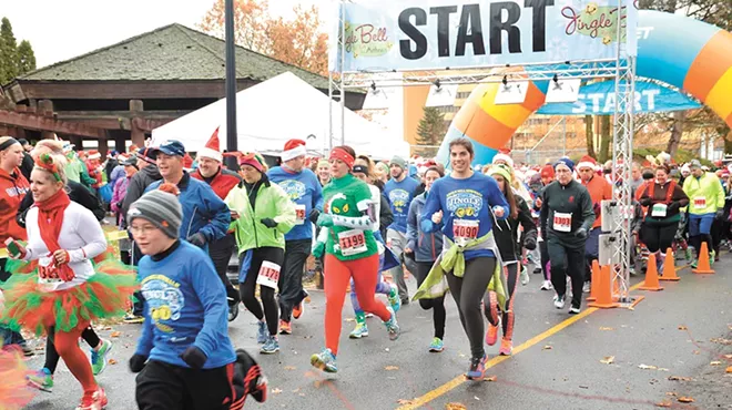 Image: Jingle Bell Run, Tree of Sharing and more