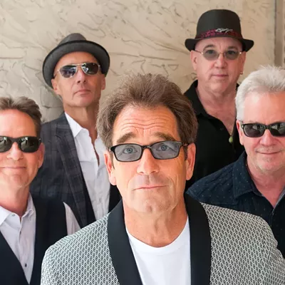 Image: CONCERT REVIEW: Huey Lewis &amp; the News brought a bar band vibe to town