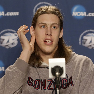 Today's viral stupidity: Watch ex-Gonzaga star Kelly Olynyk eating a giant burrito in four bites