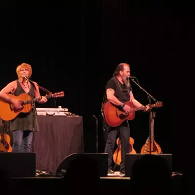 Image: CONCERT REVIEW: Shawn Colvin &amp; Steve Earle deliver vibrant show at the Bing
