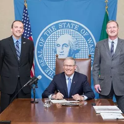 Image: Despite opposition from current members, Inslee signs bill to expand Spokane County Commission