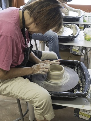 Ala Carte Ceramics Classes