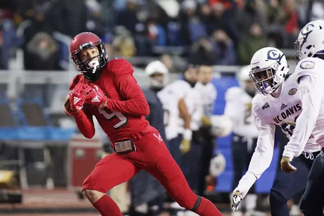 Image: UC Davis vs. Eastern Washington FCS quarterfinal football
