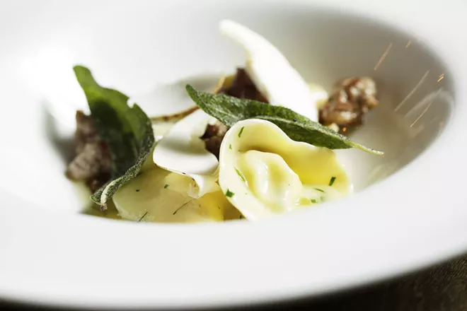 Image: Photos of Chef Peter Froese's Restaurant Gander and Ryegrass