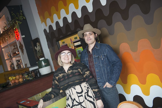 Lil Sumthin' Saloon brings a taste of Texas to downtown Spokane