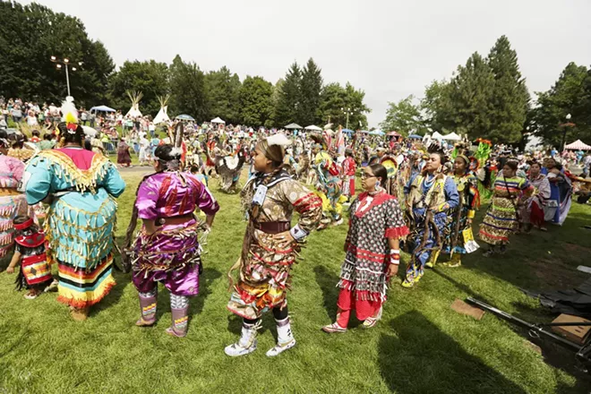 Image: Gathering At The Falls Powwow 2016