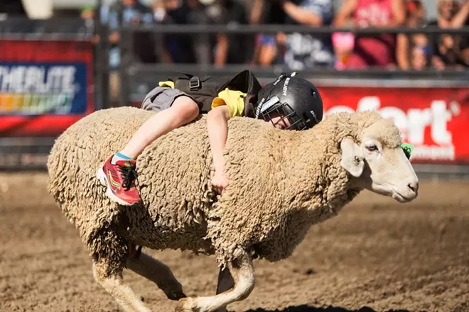 PHOTOS: Last Day at the Fair