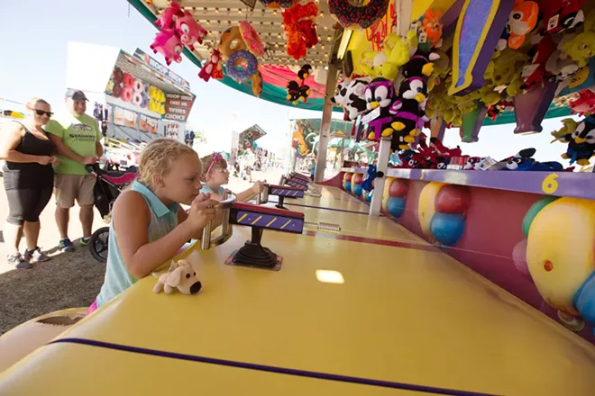 PHOTOS: Last Day at the Fair