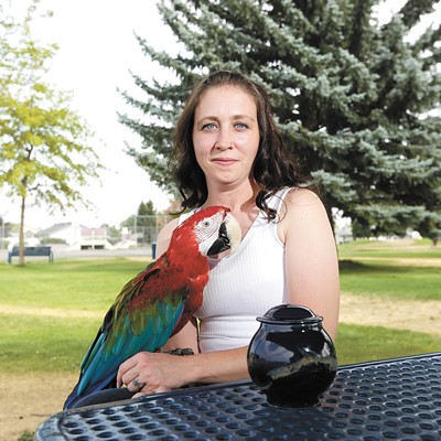 At Sparky's Bird Store, a parrot's death and a SWAT standoff stir up claims of animal abuse and sexual harassment