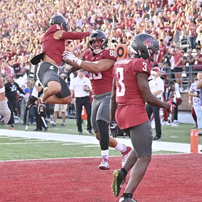 Image: Wazzu wins, live music at the desk; plus, new music!