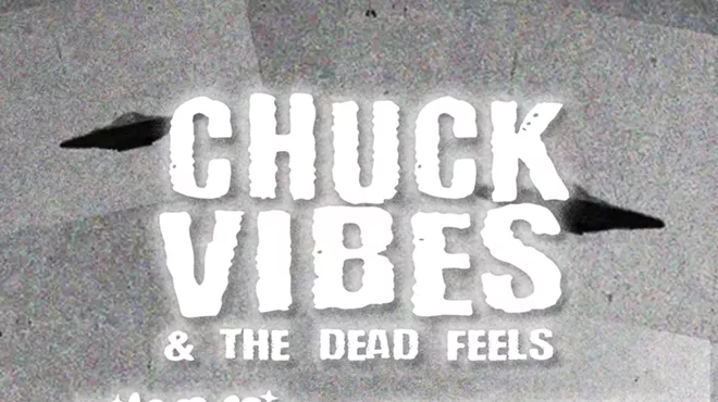 Image: Chuck Vibes, Daylily Dreams, Millergold, Flyborne
