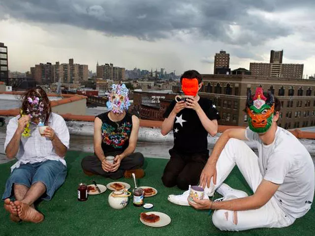 "Fall Be Kind", Animal Collective