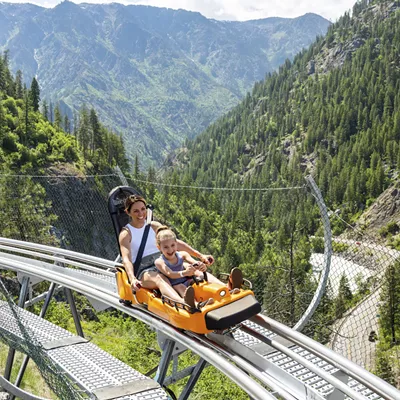 Image: From deep canyons to alpine roller coasters, adventure awaits on &#10;your next PNW road trip