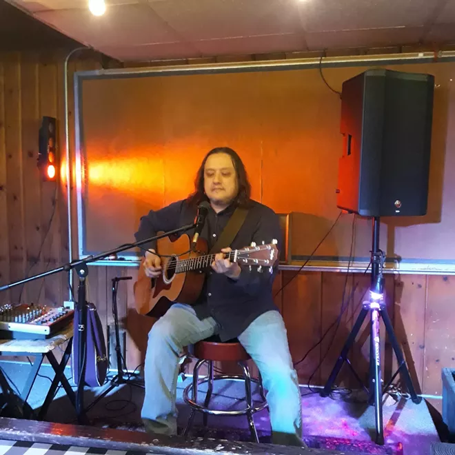 Gil Rivas Musician