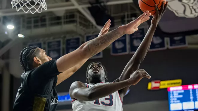 Image: Gonzaga's Dominant Post Duo Shines Early in the Season