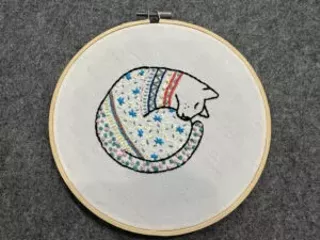 Image: Hand Embroidery: Sleeping Cat