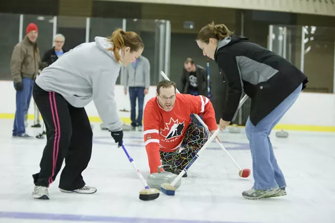 PHOTOS: Curling Clinic