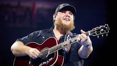 Image: Luke Combs, Parker McCollum, Wyatt Flores, Ray Fulcher