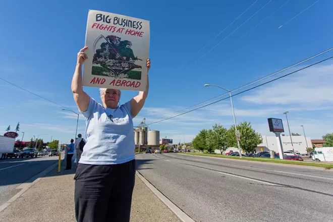 PHOTOS: Iraq Anti-War Protest