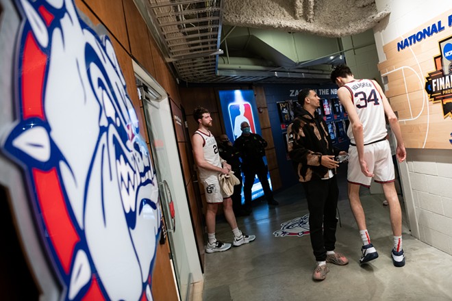 Image: Photos of Gonzaga's 81-69 win over Santa Clara on Feb. 19, 2022