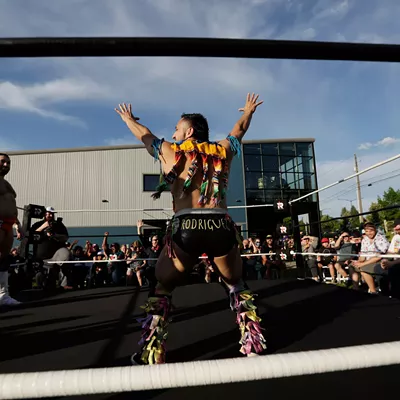 Image: Photos of Relentless Wrestling's anniversary show at Trailbreaker Cider