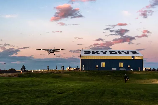 skydive_west_plains.webp
