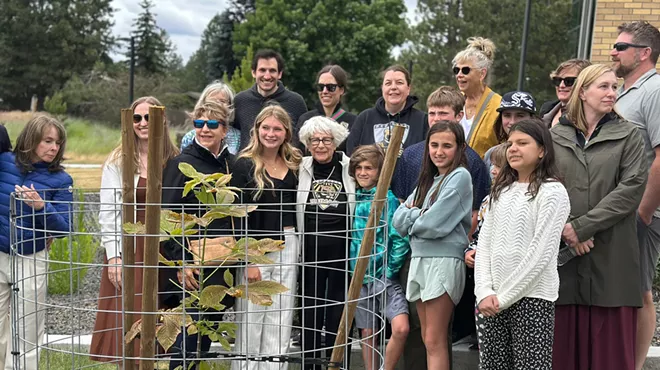 Image: Spokane's Peperzak Middle School receives honorary sapling from the Anne Frank Center