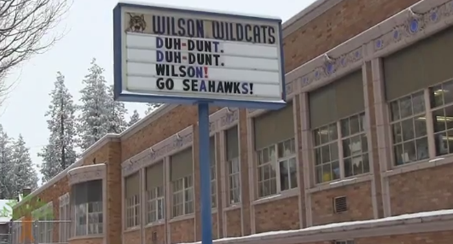 Seattle Seahawks mascot visits Moscow Middle School