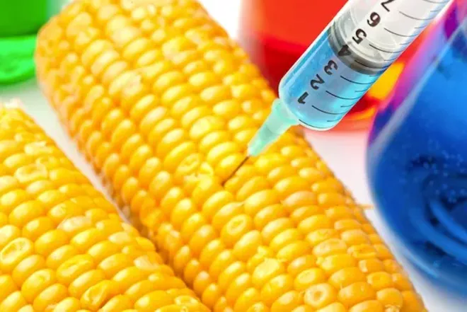 Syringes, gas masks and Frankenfood: Visuals of the GMO debate