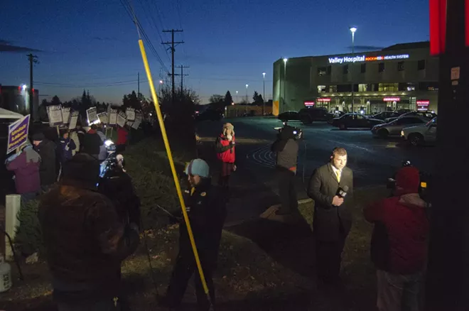 Union nurses and staff strike at Deaconess, Valley hospitals