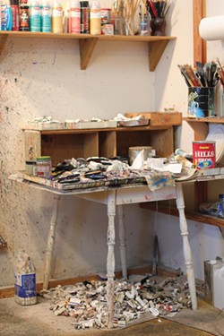 Mel McCuddin's home and studio reflect the longtime painter's upbeat attitude