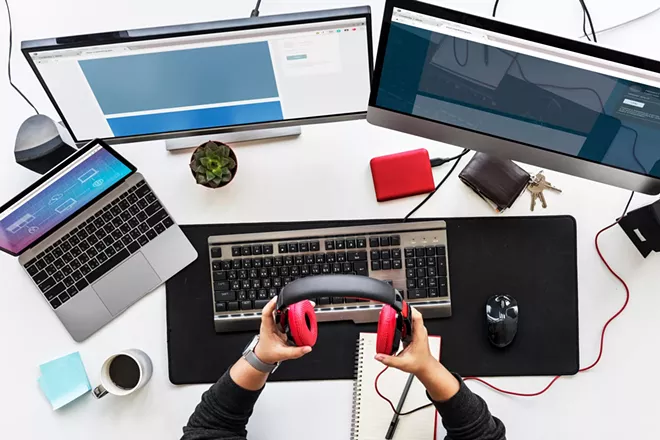 Do more computer monitors actually make you more productive?