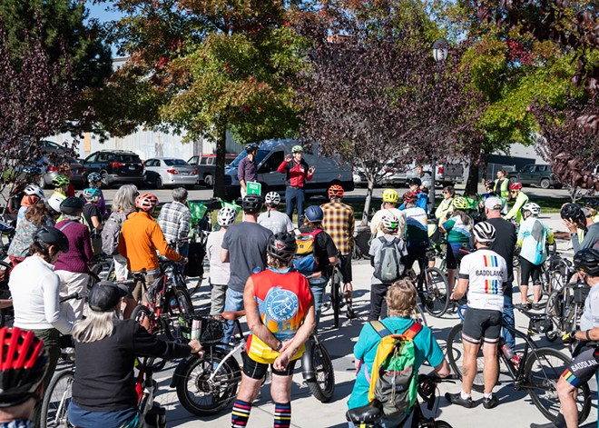 State Sen. Andy Billig and Spokane City Council member Zack Zappone tour bicycle infrastructure with a big crowd