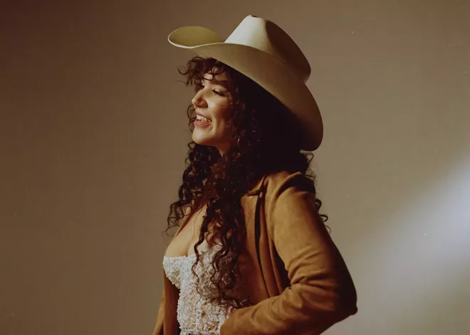 On Drive and Cry, country singer Emily Nenni encourages listeners to let it all out