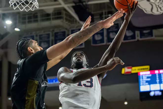 Gonzaga's Dominant Post Duo Shines Early in the Season