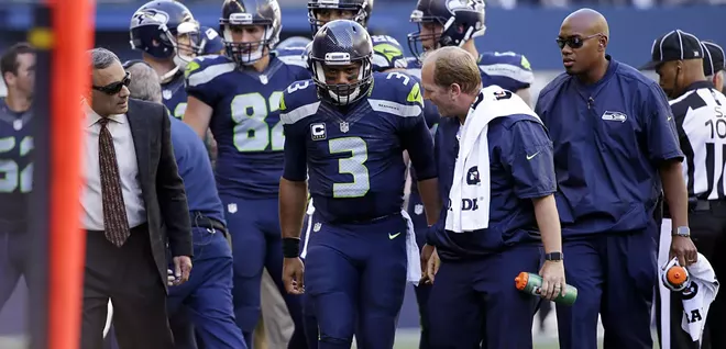 Monday Morning Place Kicker: Seahawks cruise, Eags are legit and an arrest-free WSU week!