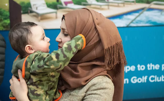 PHOTOS: 11 Iraqi refugees reuniting with family in Spokane after Trump's immigration order put on hold (19)