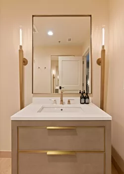 Timeless views and personal touches add up to a perfect urban perch