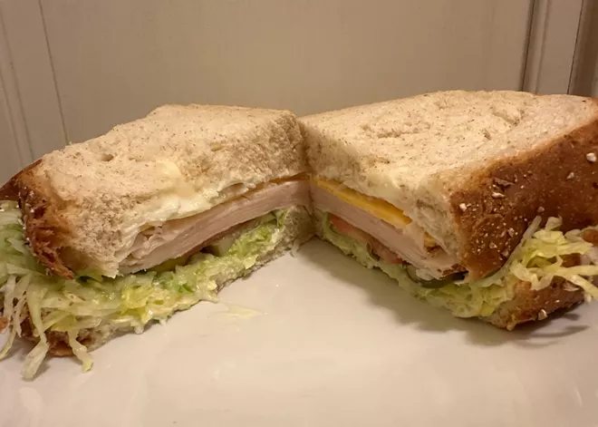 Lunch: Sushi, pizza, burgers, sandwiches, salads and more bang for your midday bucks