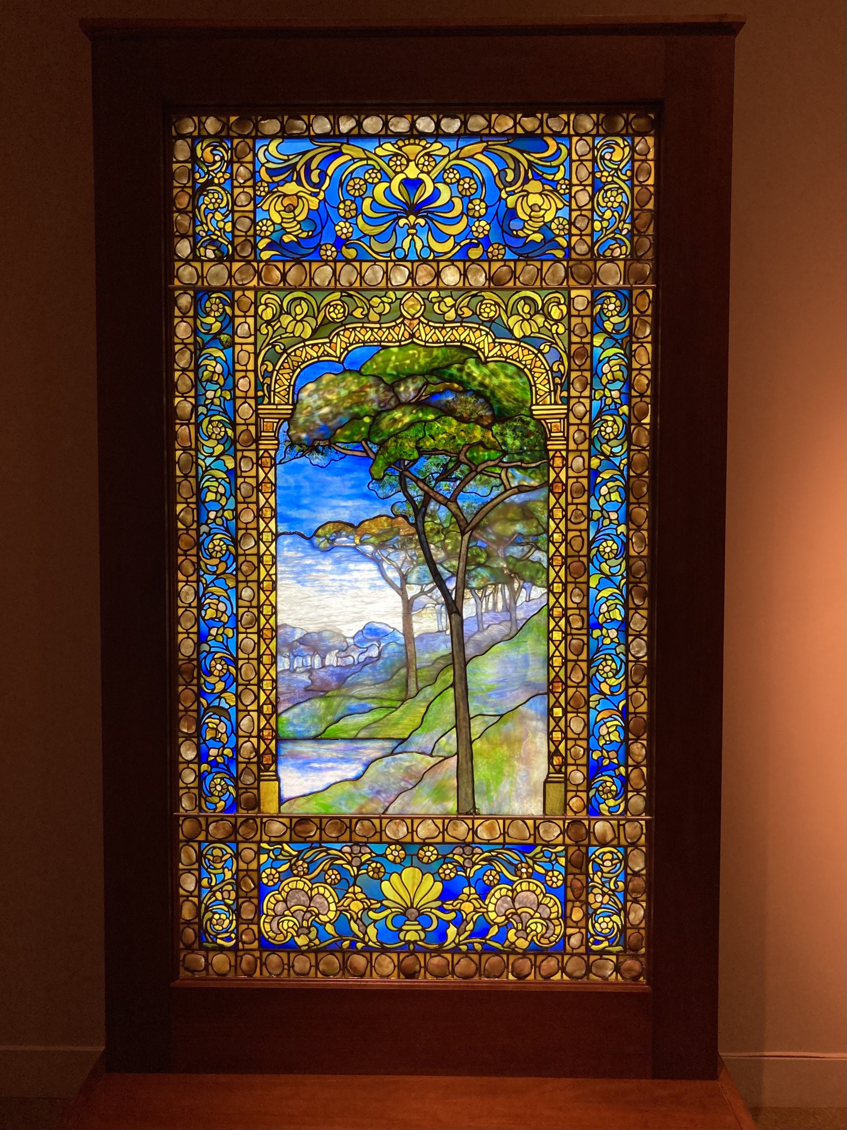 Louis Comfort Tiffany: Treasures from the Driehaus Collection