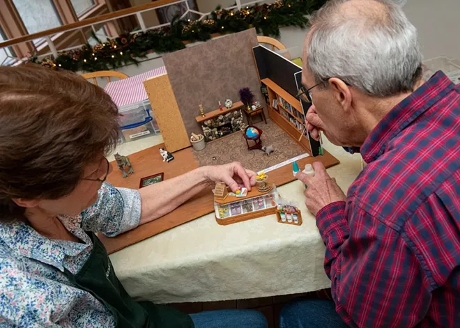 FriendChips captures chipmunks in the office, playing poker and drinking Nutz Lite - Vimarsana News