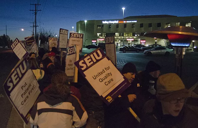 Union nurses and staff strike at Deaconess, Valley hospitals