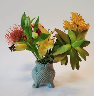 Image: Vase with Collista Krebs